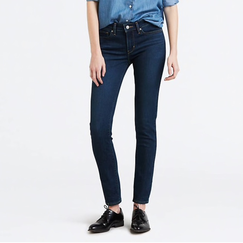Levi’s | 711 Denim